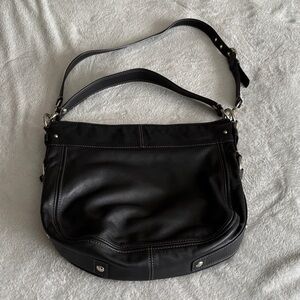 Coach Zoe Large Leather Hobo Shoulder Bag Black #F1032-F14706 EUC